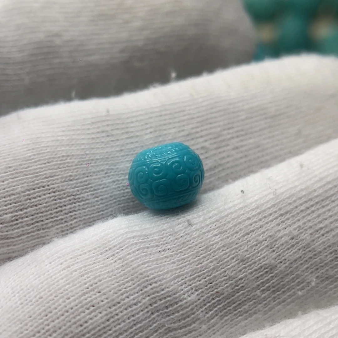 绿松石未镶嵌颈饰卡9-7