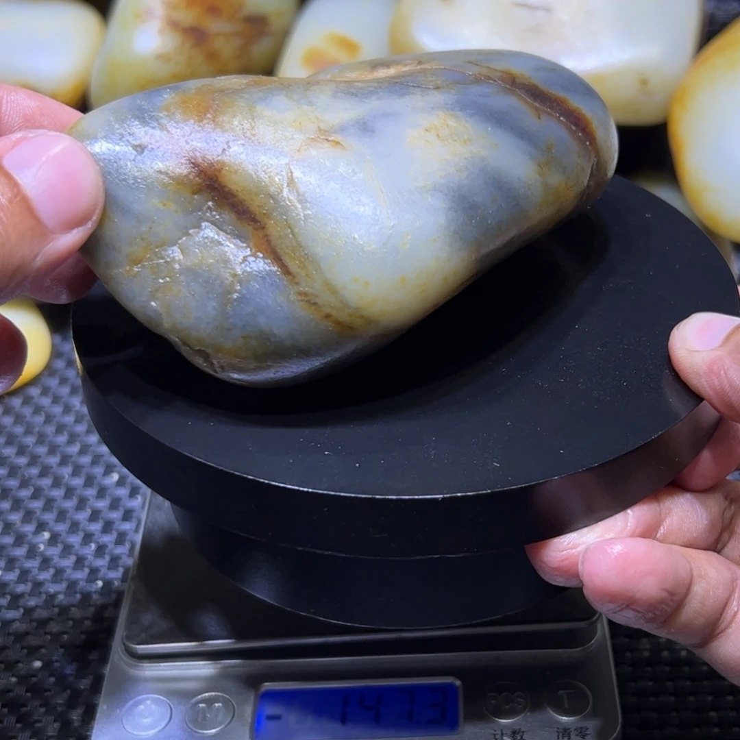 和田玉（子料）未镶嵌颈饰423