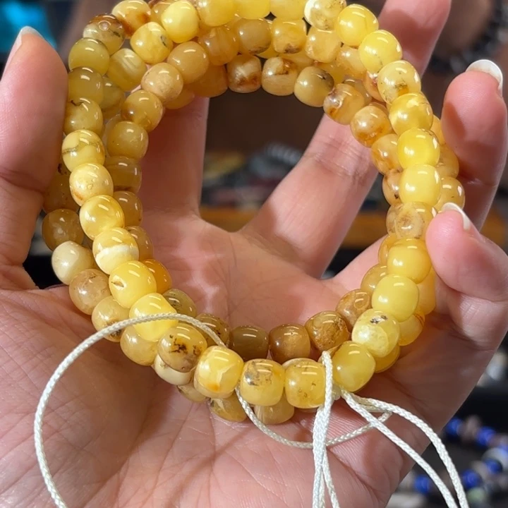 蜜蜡未镶嵌颈饰蜜蜡