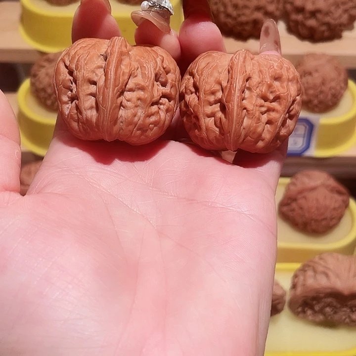 把件文玩核桃核*仁元宝