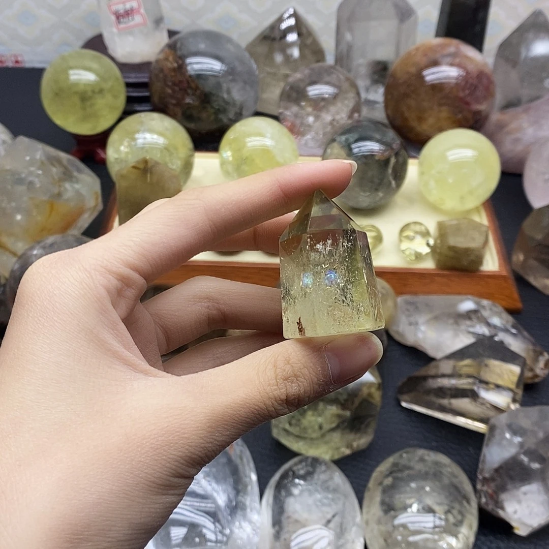 未镶嵌水晶珠宝半成品218水晶石