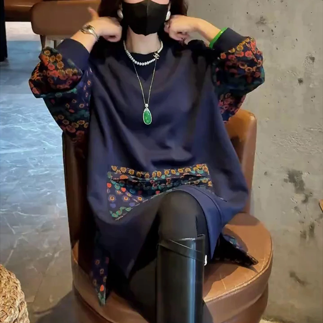 休闲百搭宽松长袖上衣2025秋冬季新款时尚加厚加绒显瘦印花卫衣女