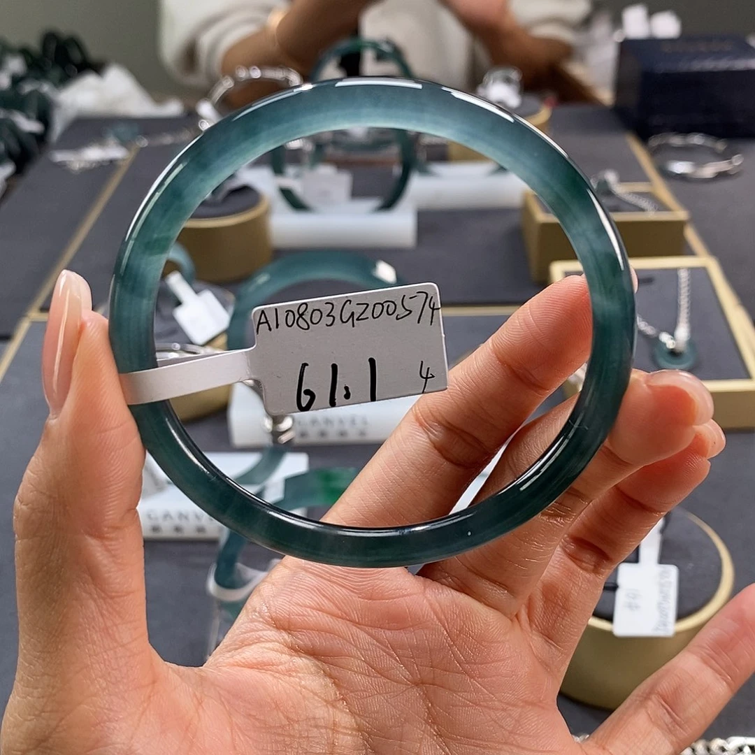 翡翠未镶嵌手镯61.14