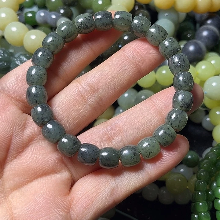 和田玉未镶嵌手串8.8