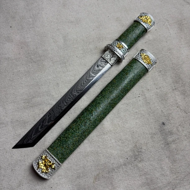 3377 龙泉昊天宝剑陨铁山水纹唐横刀鱼皮白铜未开刃