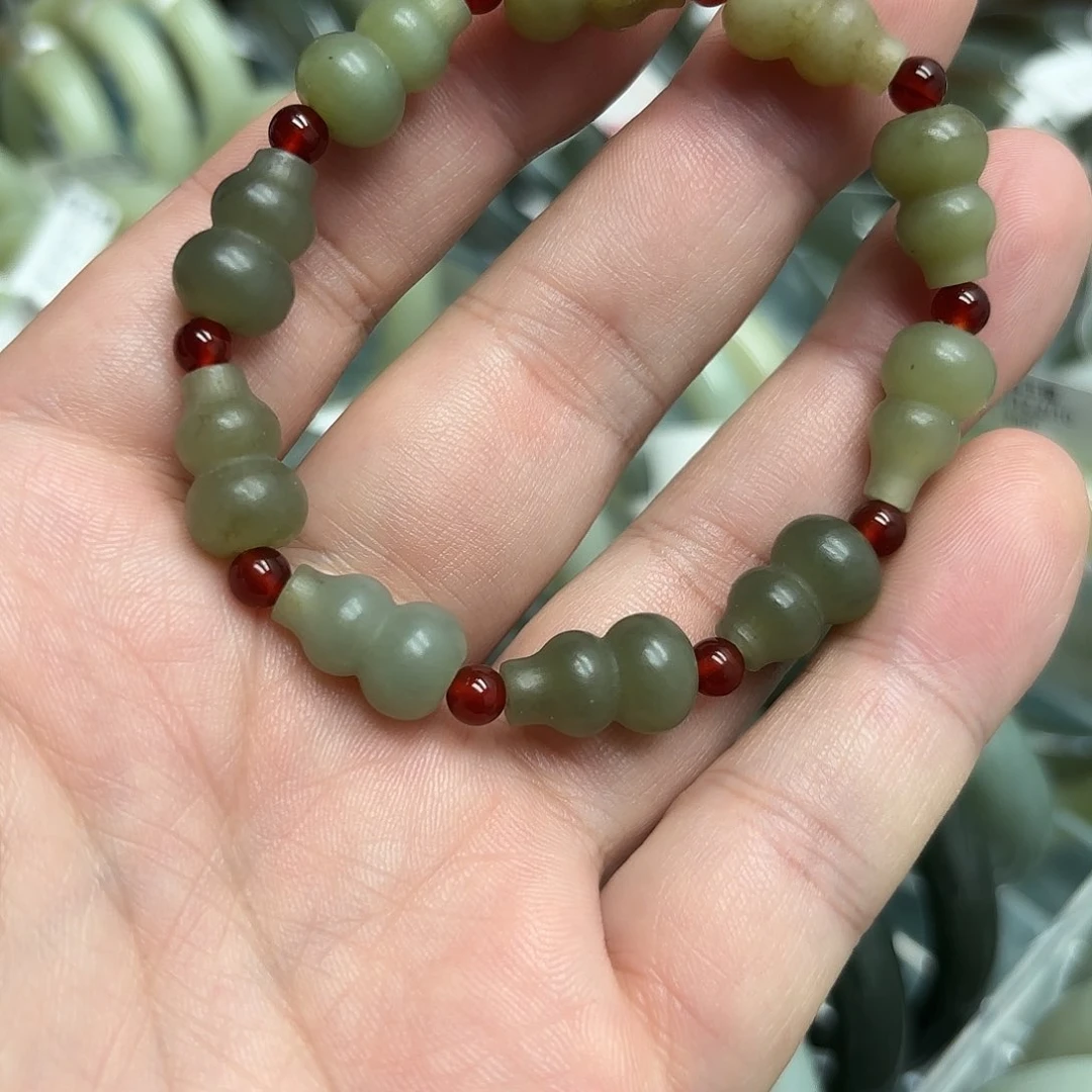 未镶嵌手镯和田玉（糖玉）