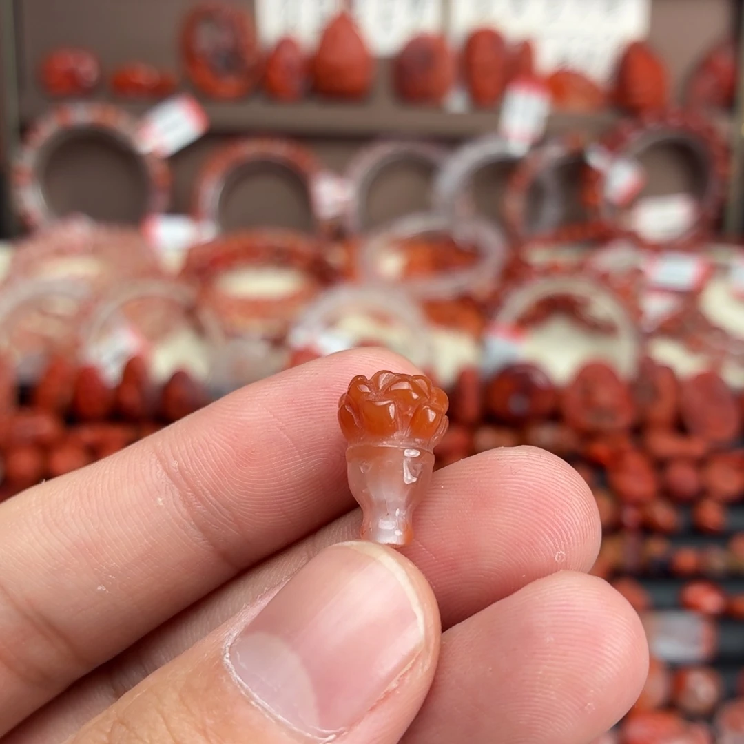 南红玛瑙未镶嵌颈饰10+莲花三通