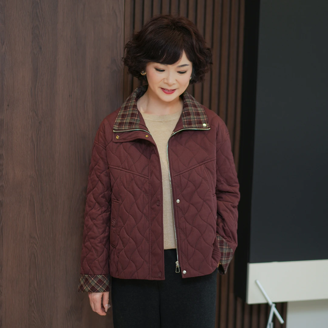 妈妈秋装2025中年新款外套洋气中老年女春秋季大码上衣薄棉衣