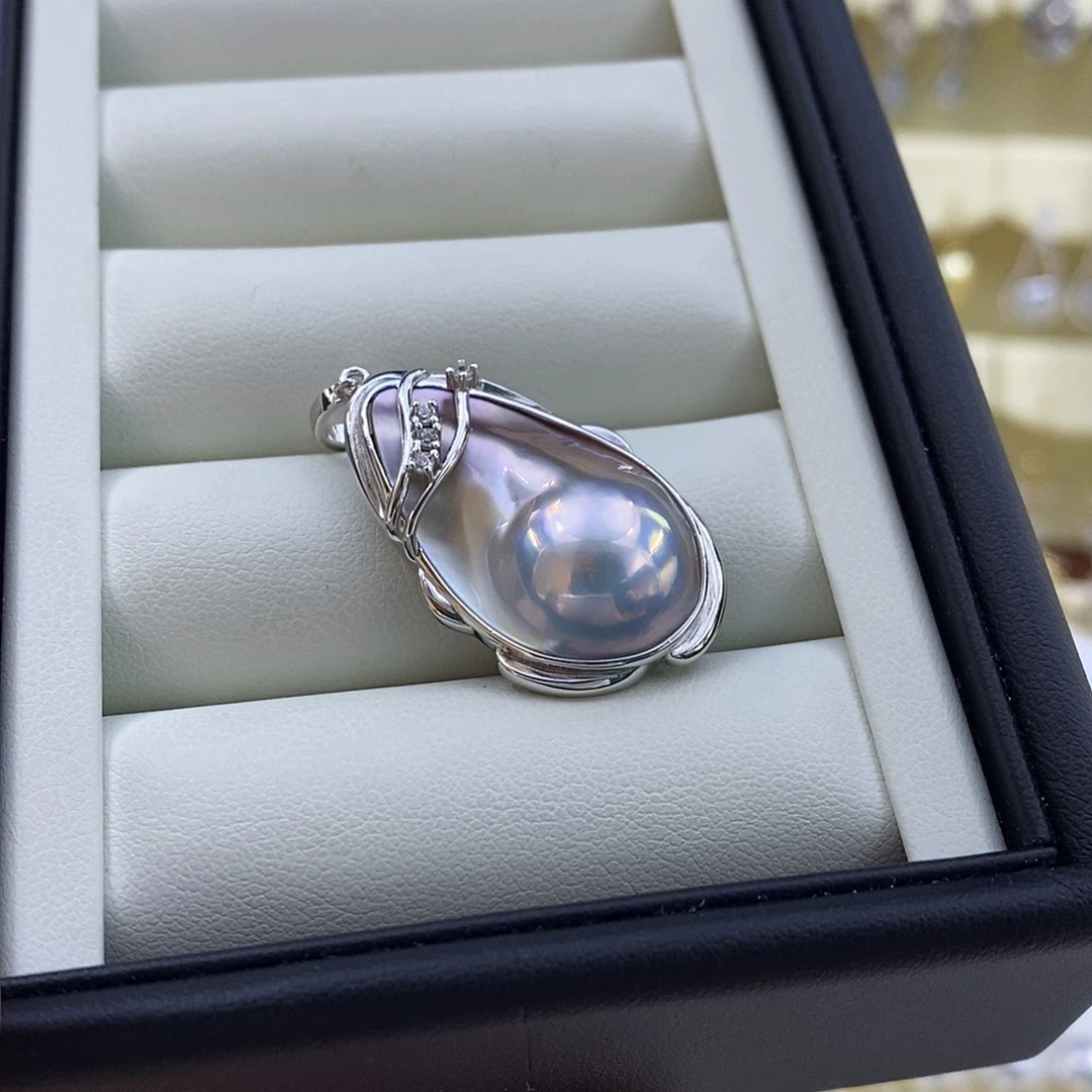 颈饰银S925镶嵌拼合珍珠（马贝珠）