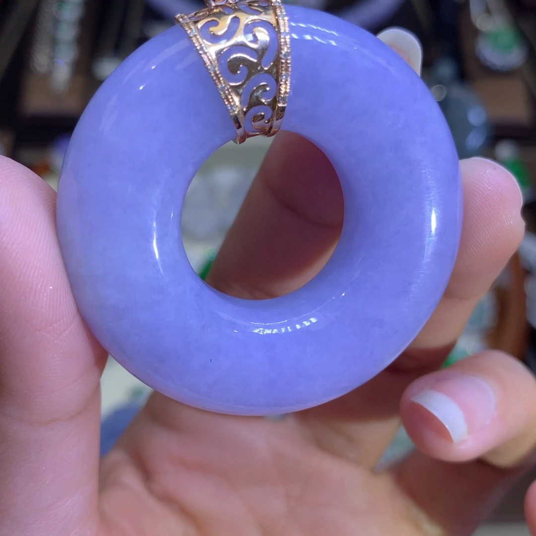 翡翠戒指18K金镶嵌翡翠