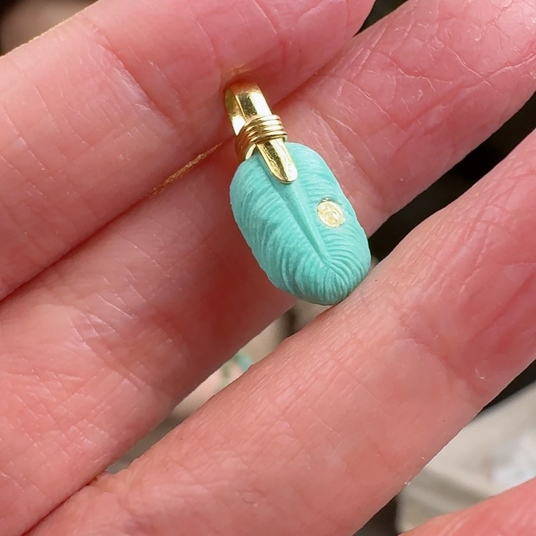 绿松石珠宝奇石18K金镶嵌