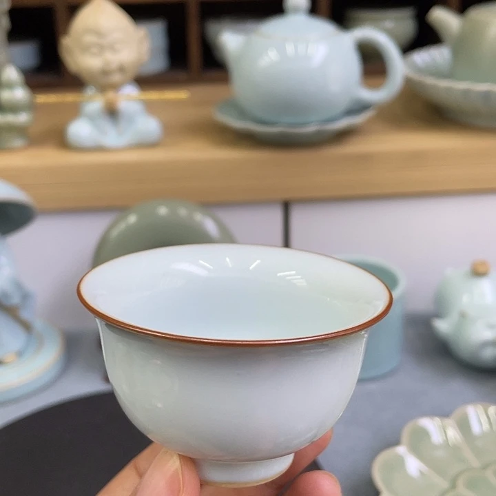 杯子陶瓷月白汝窑压手杯