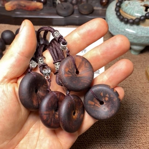 木A79降真香3.5平安扣发其一