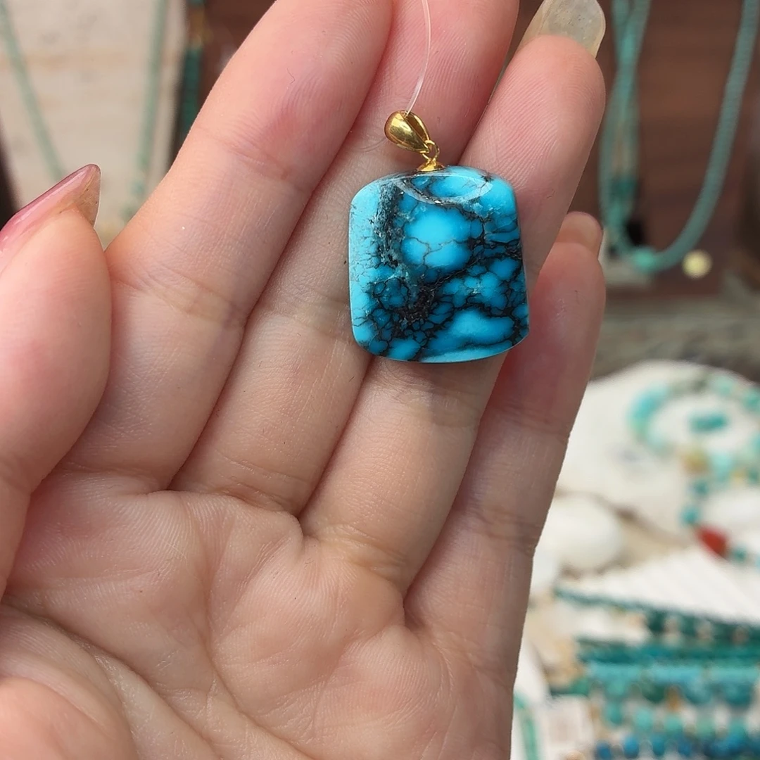 绿松石18K金镶嵌吊坠(不含链)