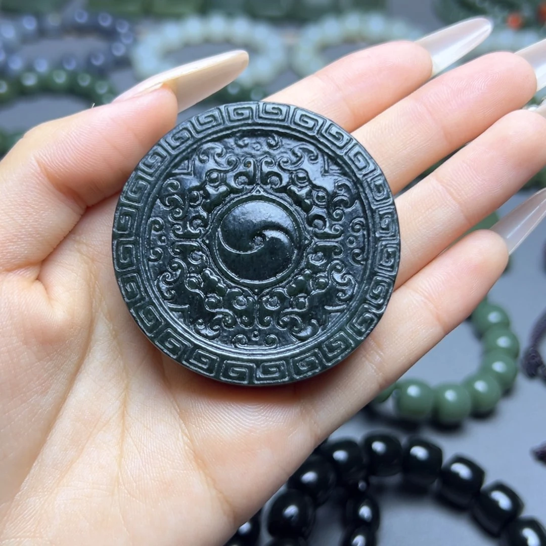 和田玉未镶嵌手串