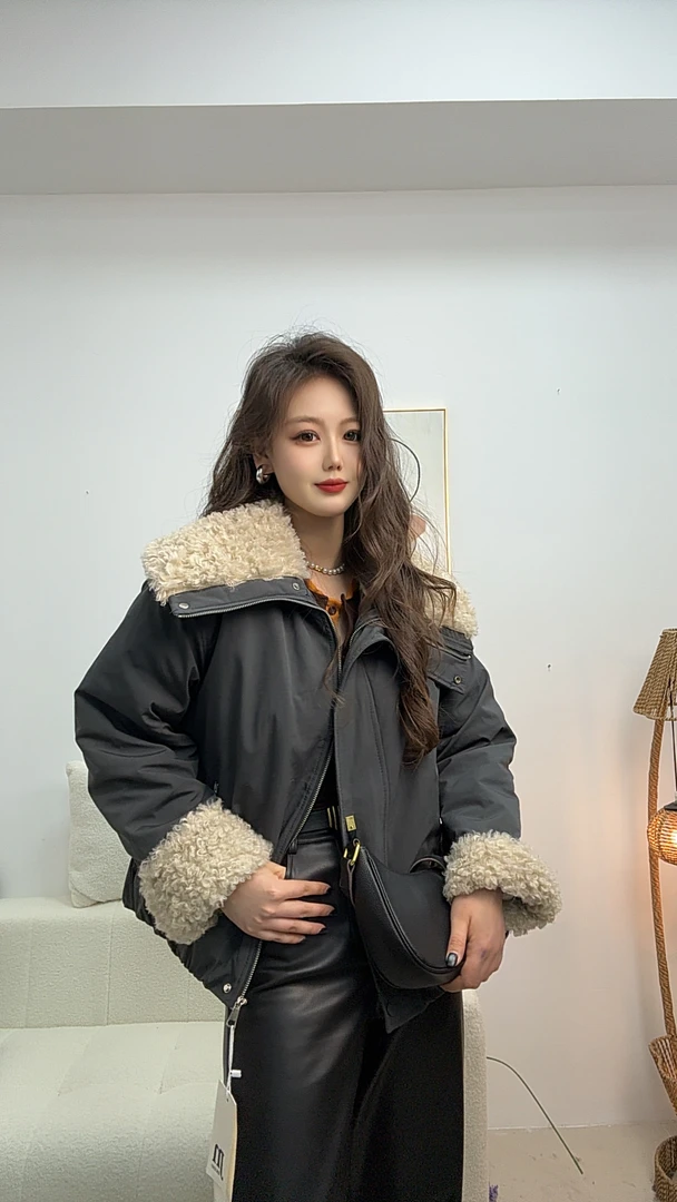 Y72区5203灰色潮流翻领时尚保暖宽松型加绒拉链派克服