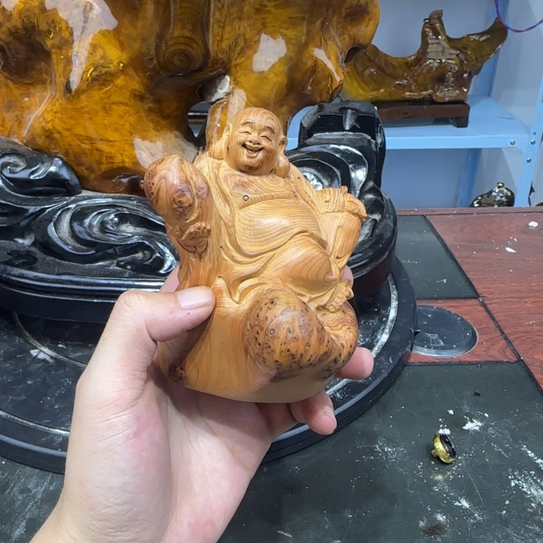 ****人金丝楠崖柏居家摆件