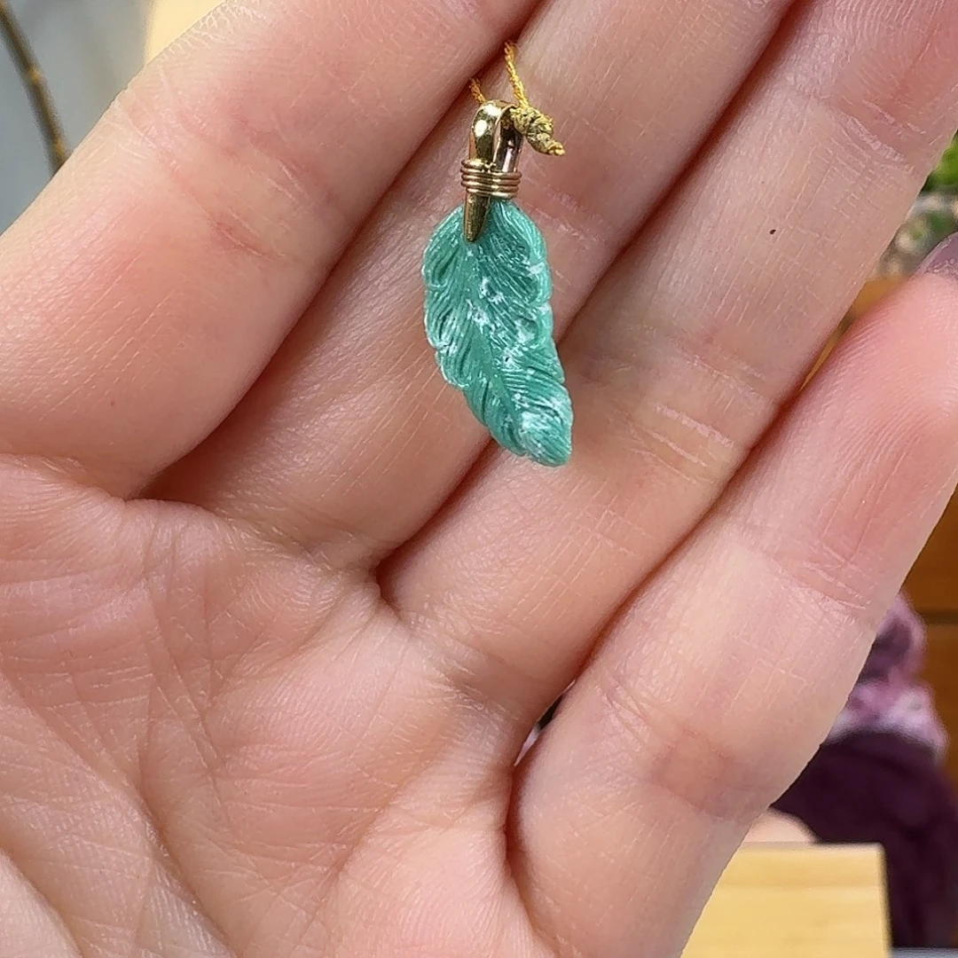 绿松石18K金镶嵌挂件