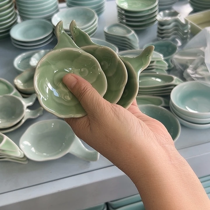 龙泉云间青瓷小米茶器