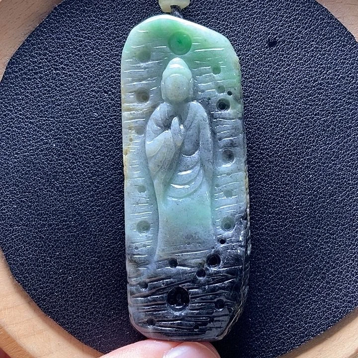 翡翠未镶嵌颈饰翡翠a货