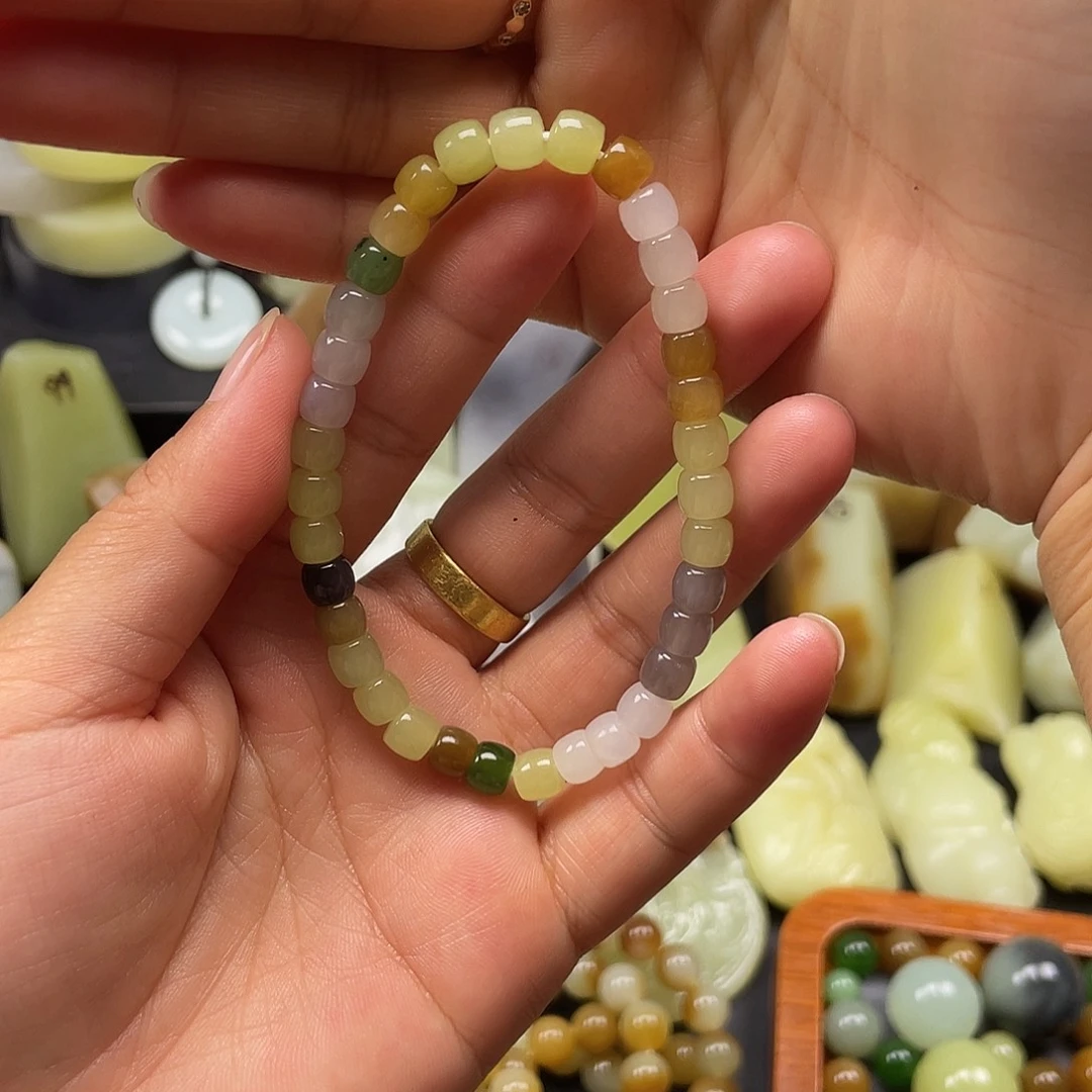 未镶嵌和田玉（糖玉）挂件