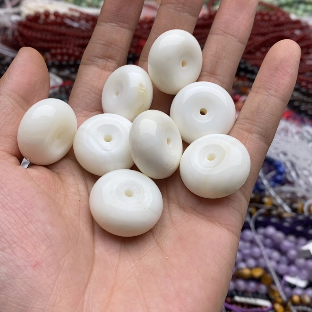 玛瑙/玉髓未镶嵌珠宝半成品一颗天然23mm车贝壳平安扣