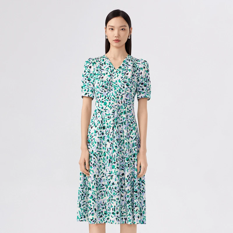 【商场同款】夏季新款收腰显瘦短袖印花连衣裙子女碎花气质长裙度假
