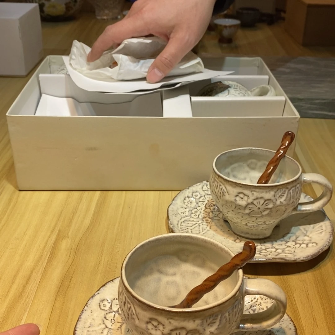 媛*易雅集工艺品有限公司