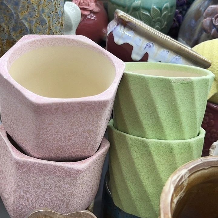 多肉绿植陶瓷花盆9.9包邮，有孔