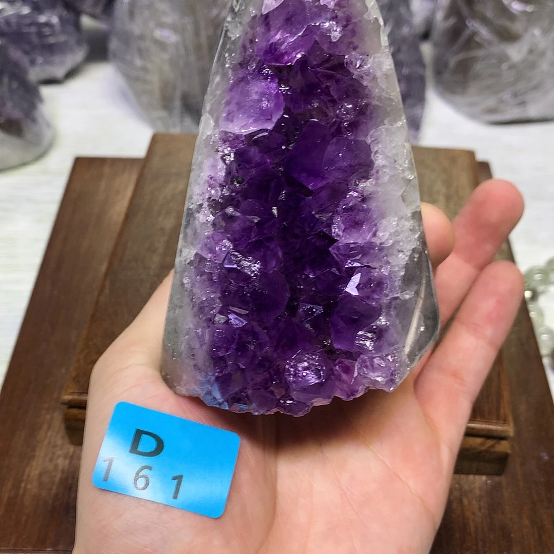 紫晶大型摆件（非配饰）未镶嵌