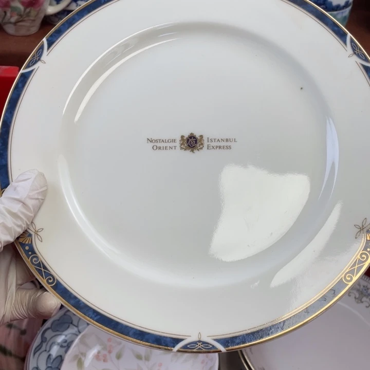陶他家瓷器真美…开播了