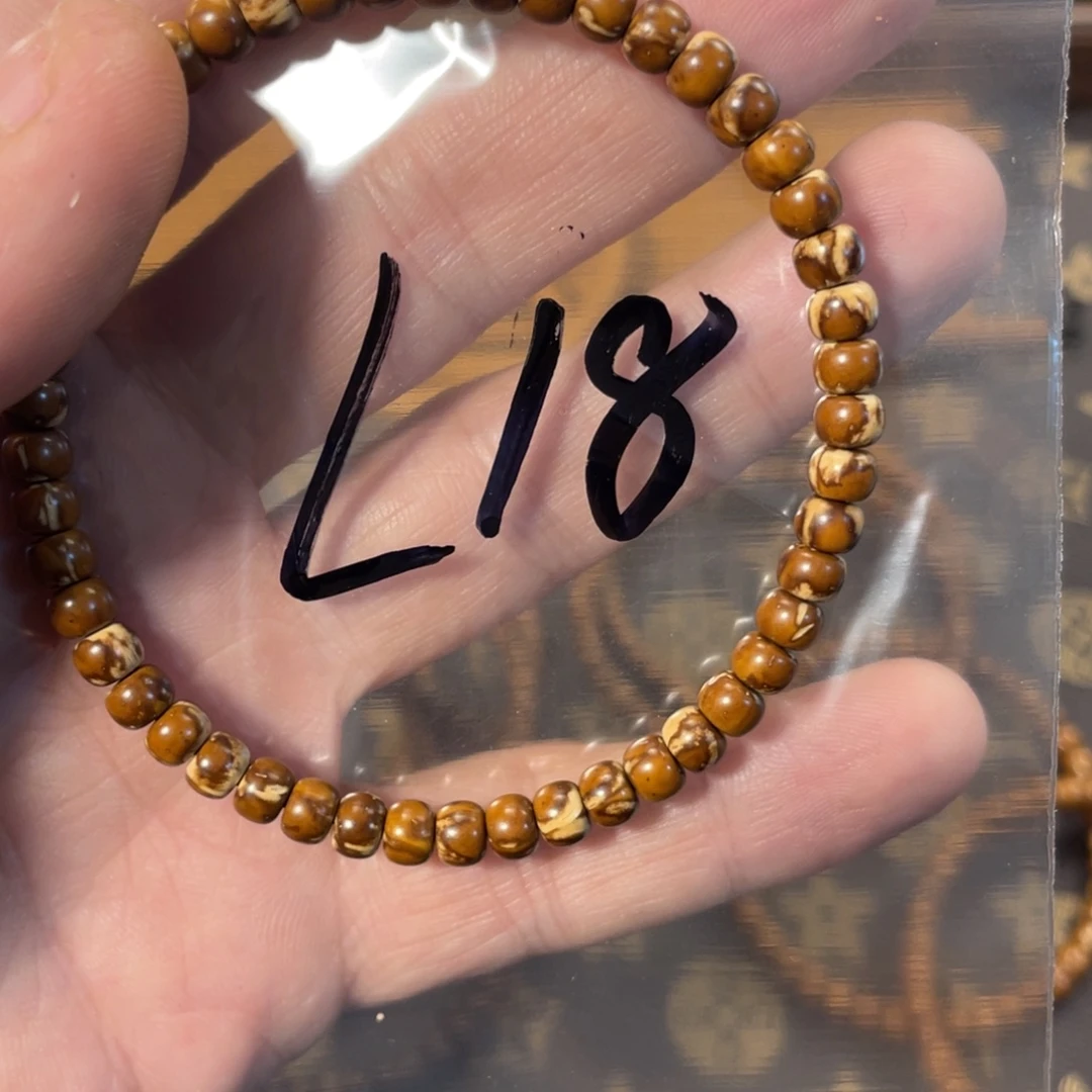 魔***人手串紫金鼠5.4纯肉老型L18