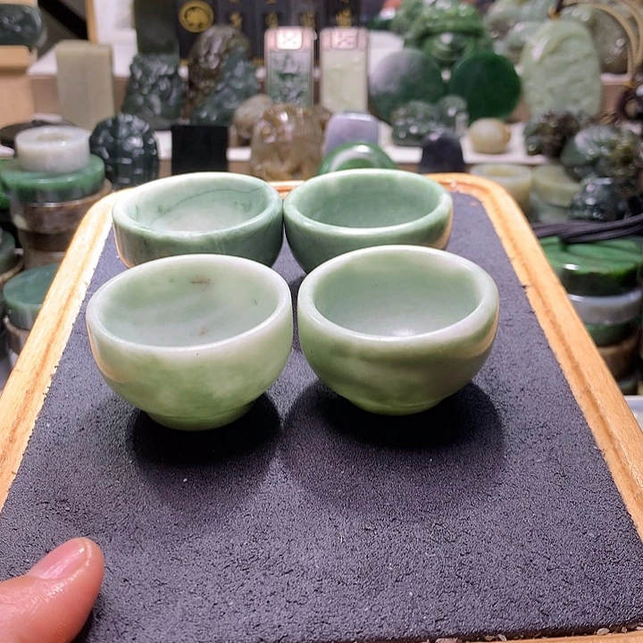 和田玉未镶嵌珠宝半成品
