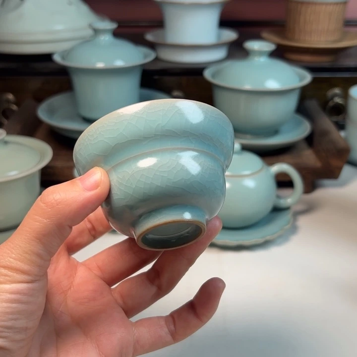 瓷片哈哈哈哈哈哈哈哈