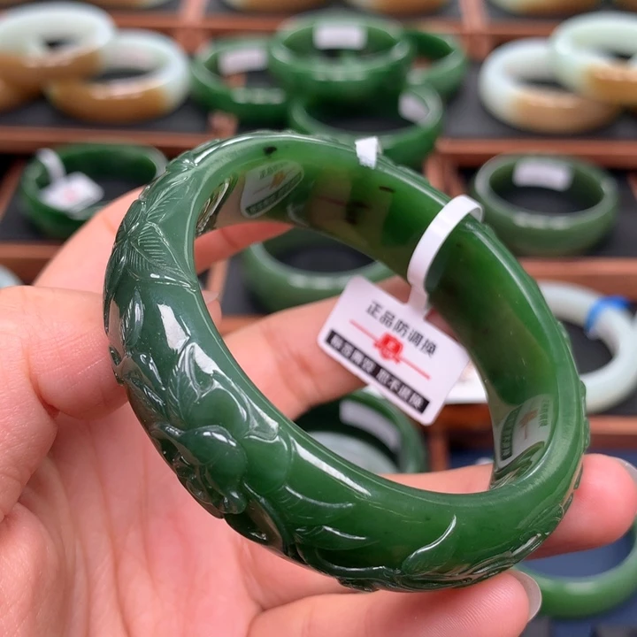 和田玉（碧玉）手镯未镶嵌55