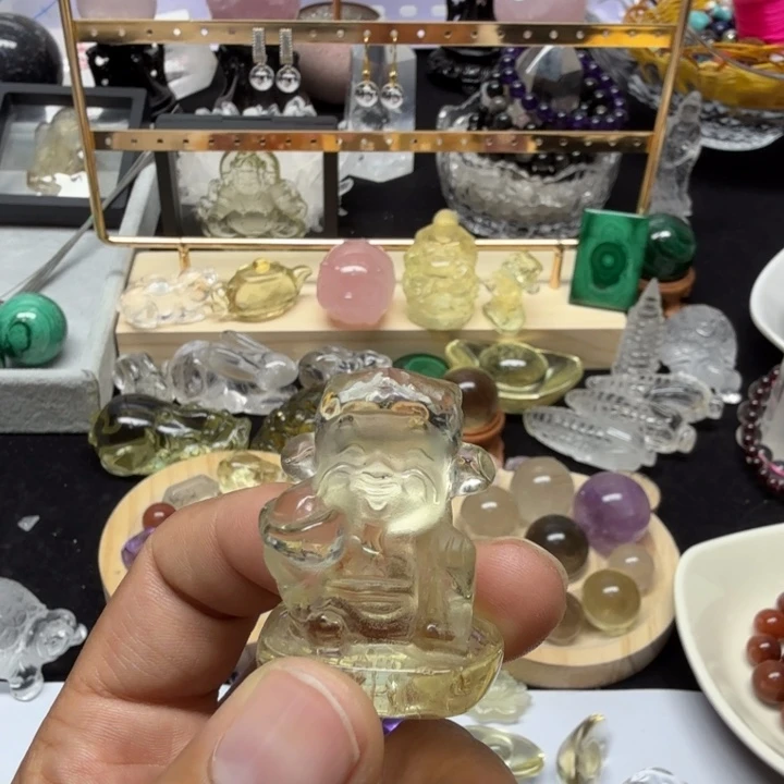 未镶嵌颈饰水晶水晶