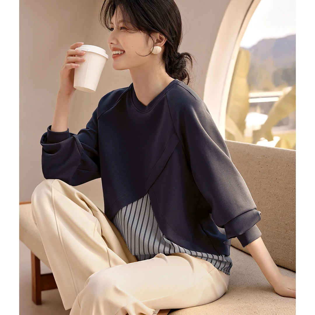 假两件拼接条纹时尚上衣2025秋季假两件拼接条纹时尚卫衣