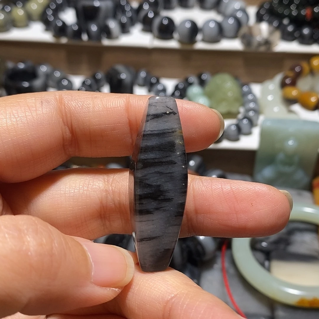 石英质玉未镶嵌手链