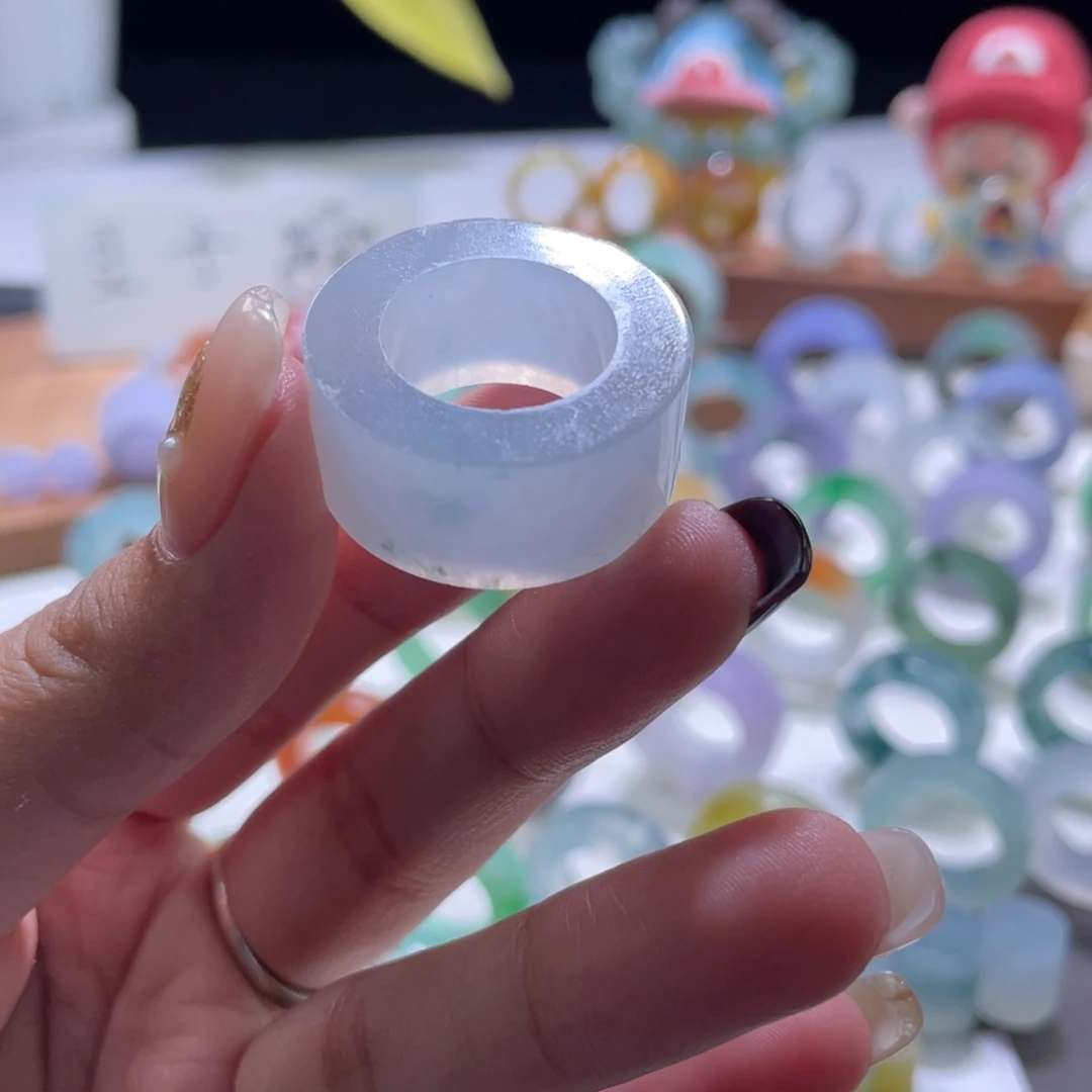 斌***爸定制翡翠未镶嵌翡翠