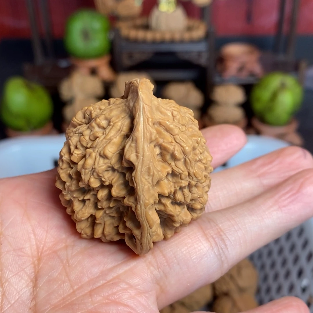 飞***觉把件文玩核桃文玩
