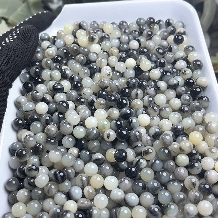 和田玉（糖玉）和田玉边角料9K金镶嵌阿***哥