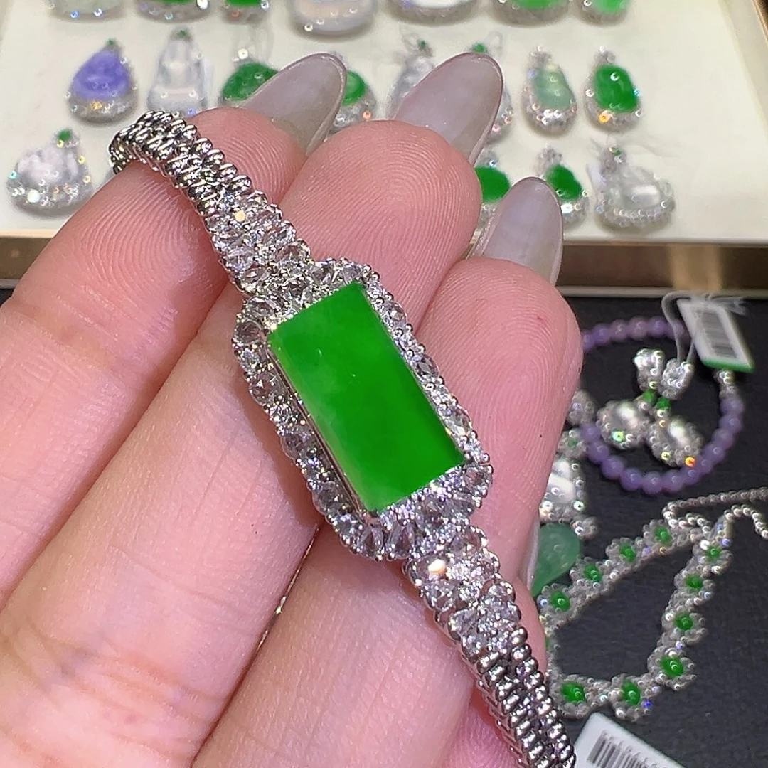 翡翠18K金镶嵌手链翡翠