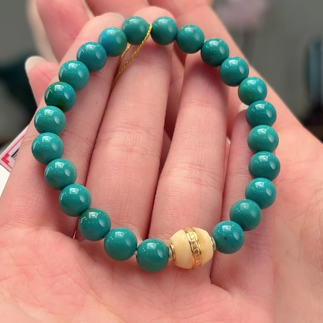 绿松石未镶嵌颈饰