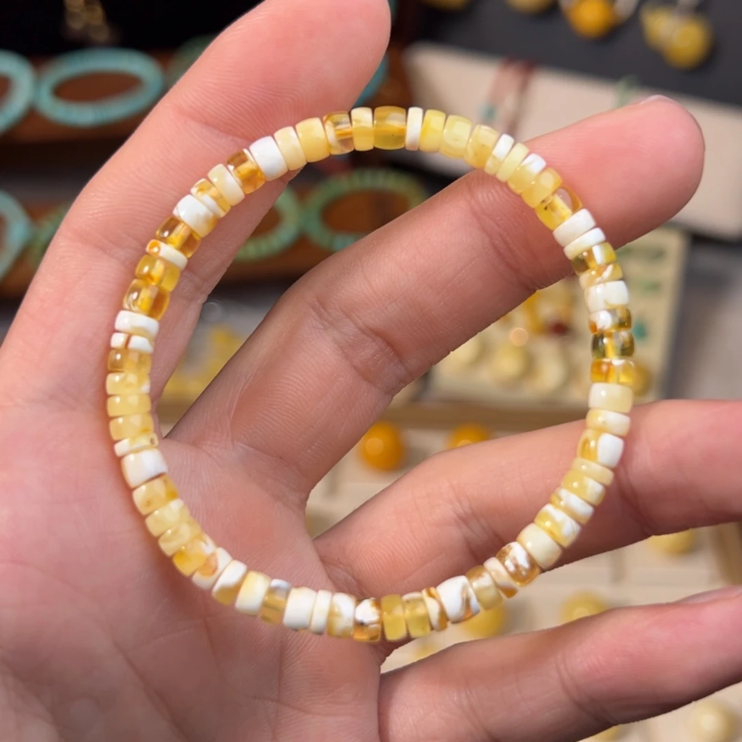 蜜蜡未镶嵌手链金瓷白溶洞药片