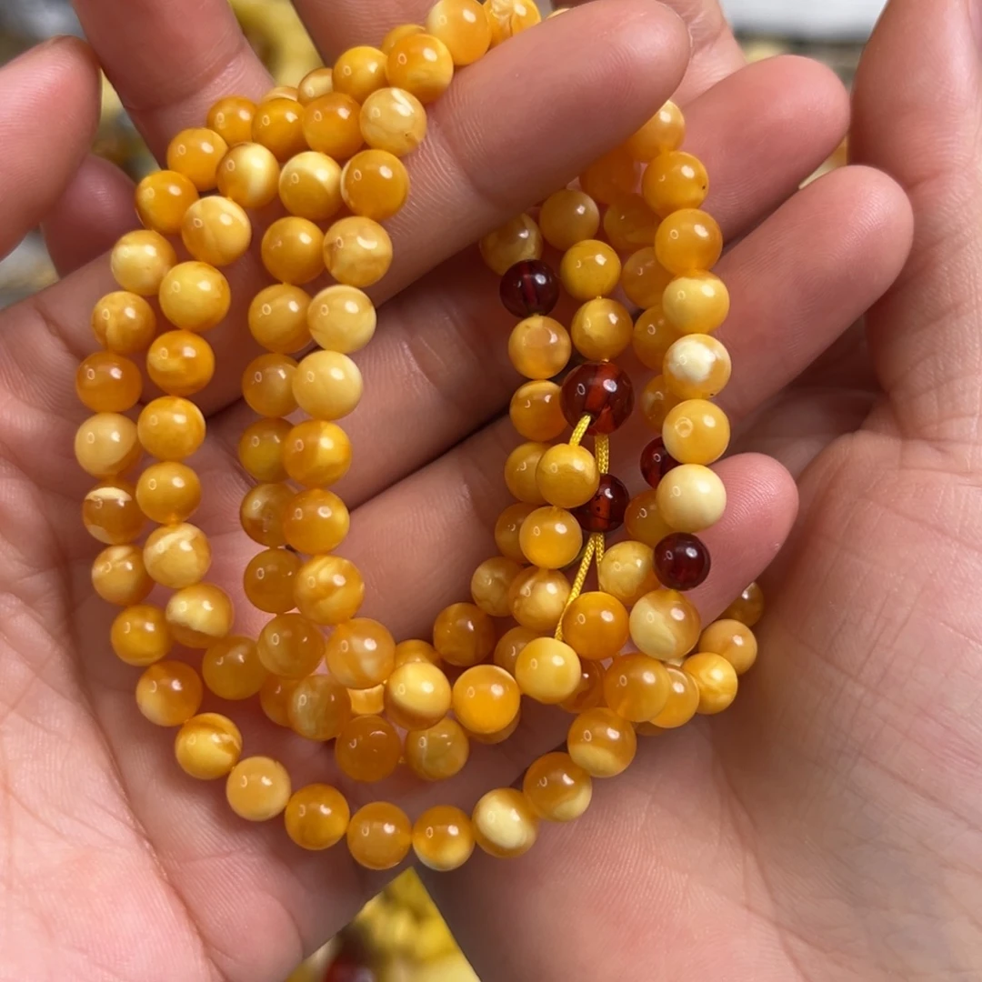 苏***落蜜蜡未镶嵌裸石蜜蜡