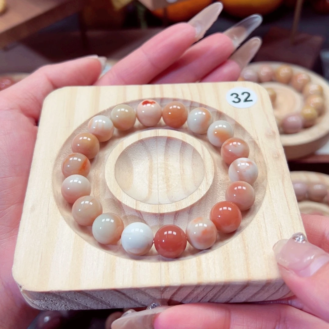 石英质玉手链未镶嵌反*84