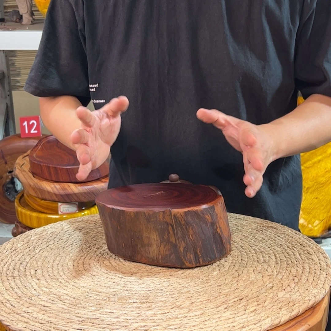 香樟木原木产品木头