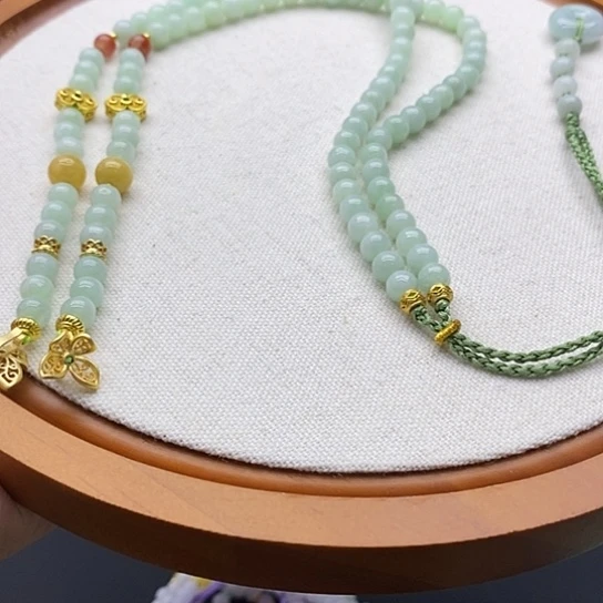 翡翠未镶嵌颈饰翡翠项链