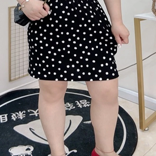2755时尚百搭波点半裙