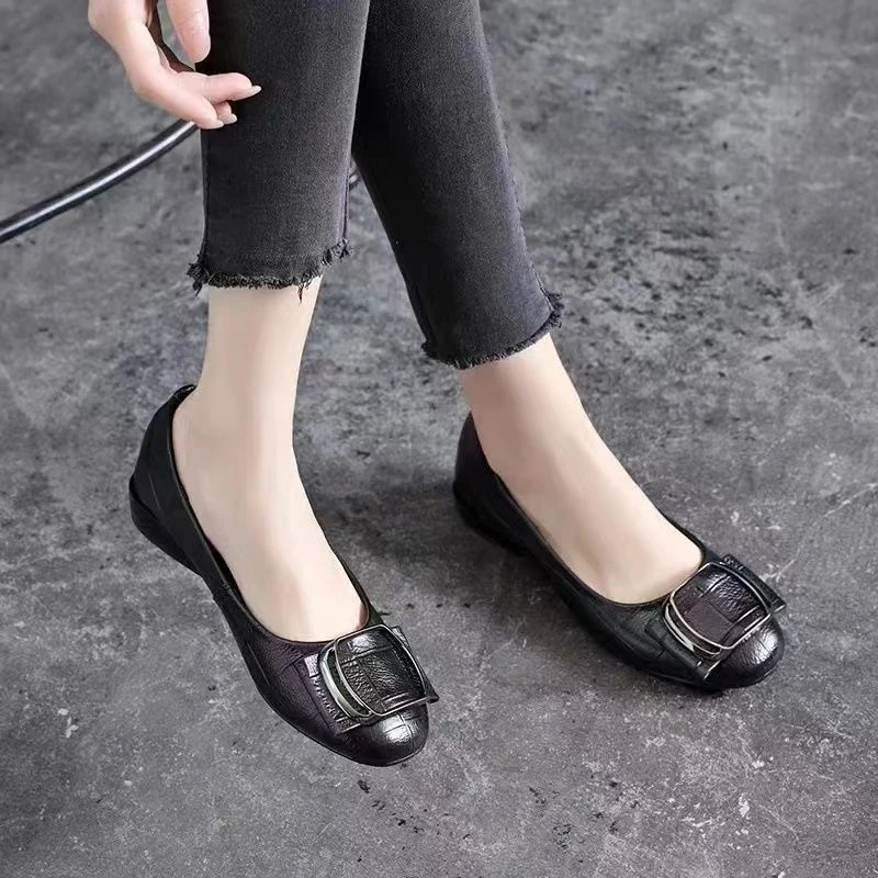 821红色女士皮鞋夏季浅口单鞋女软平底女鞋春秋百搭大码鞋子